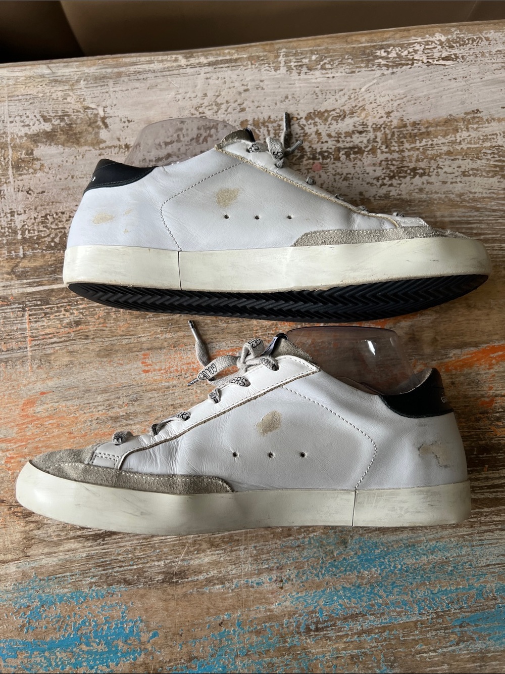 Golden Goose Super-Star
White Leather and Suede Toe Sneakers Size 39 - Picture 8 of 17